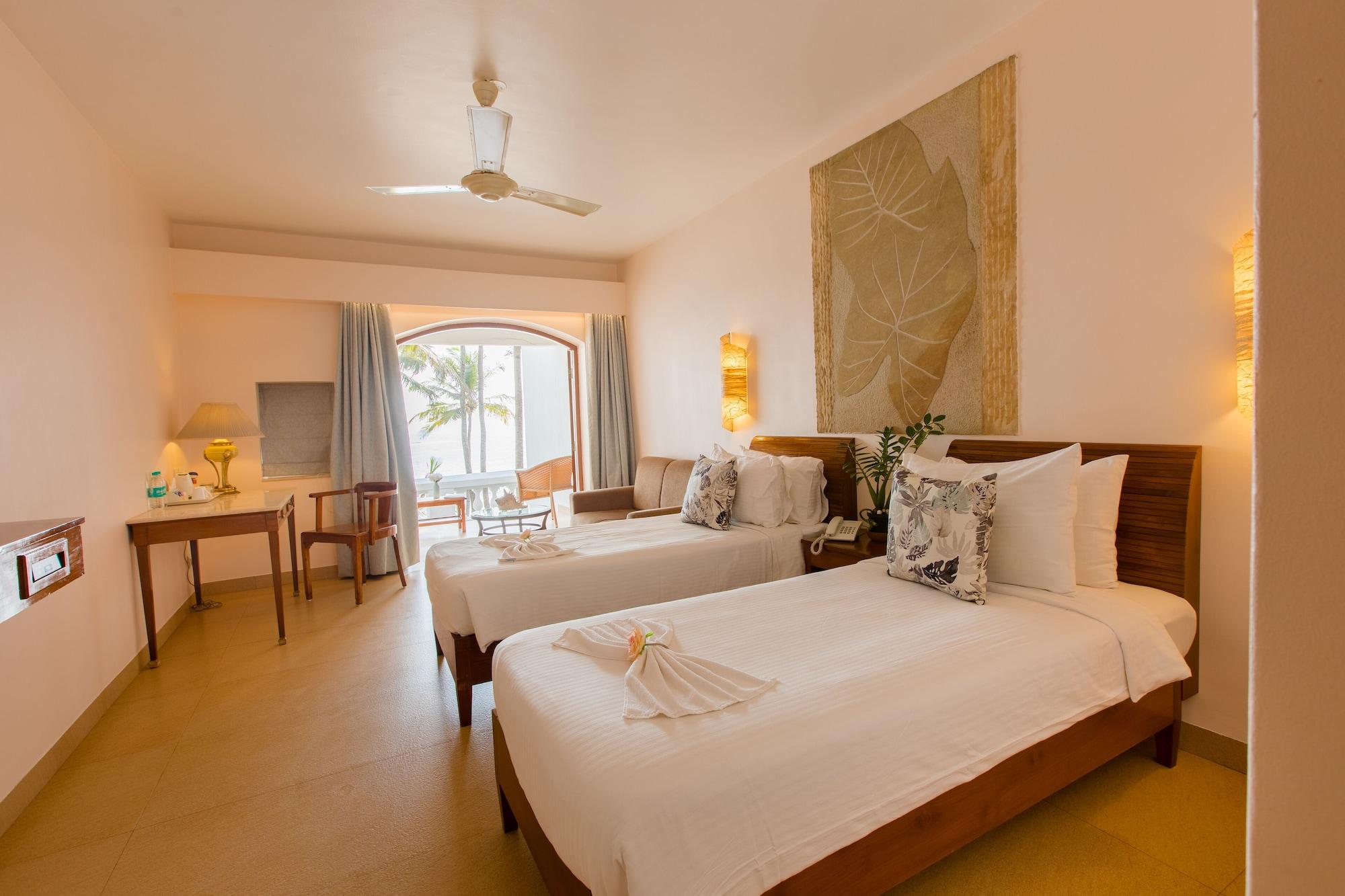 Prainha Hotel Dona Paula Exterior photo